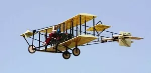 Photo of the 1911 Curtiss Biplane